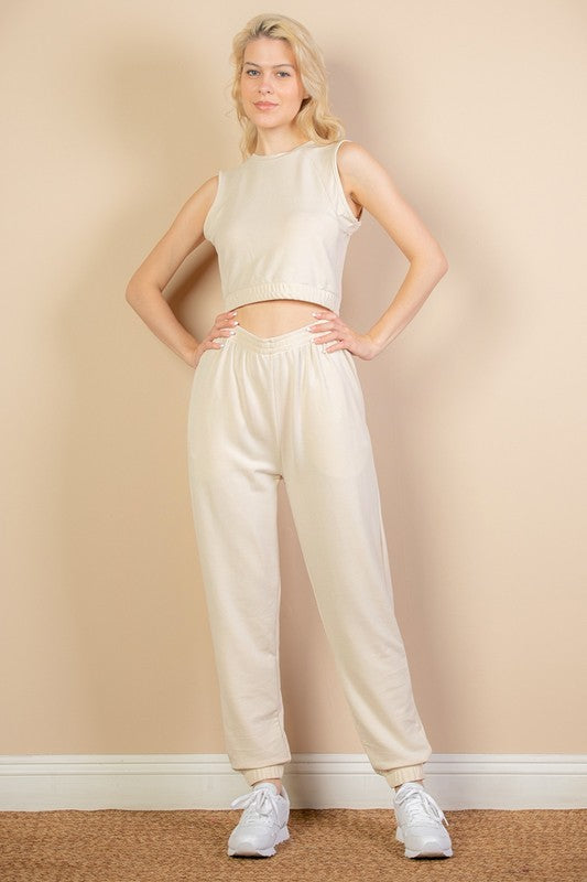 Cream sleeveless tank top and joggers set, elastic waist and cuffed hems