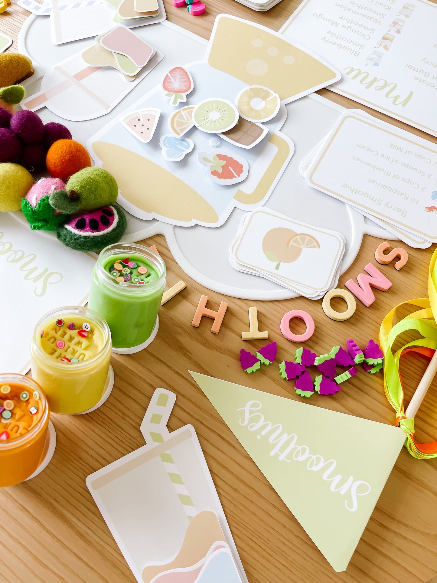 Smoothie Shop Dramatic Play Kit