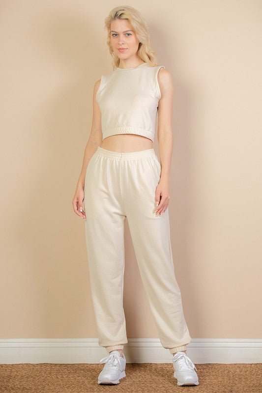 Cream sleeveless tank top and joggers set, elastic waist and tapered legs