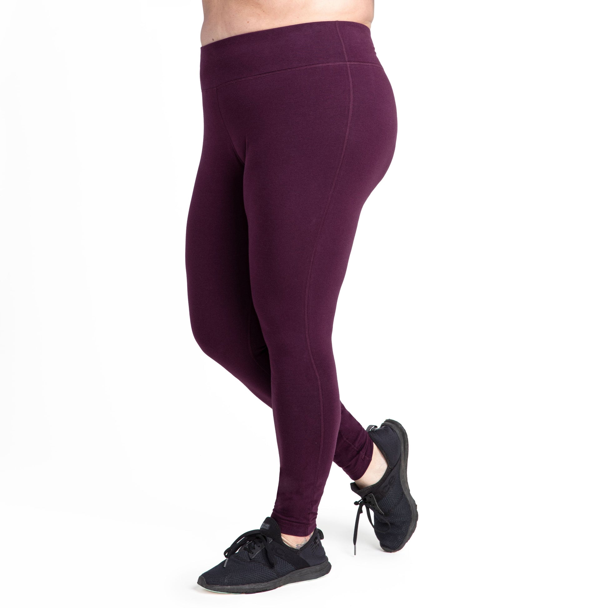 Black Dahlia leggings with contoured seams and fitted full-length legs
