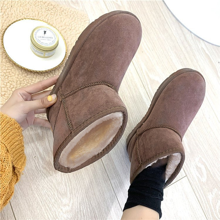 Chocolate-brown winter snow boots with faux-fur lining, suede upper and thick sole