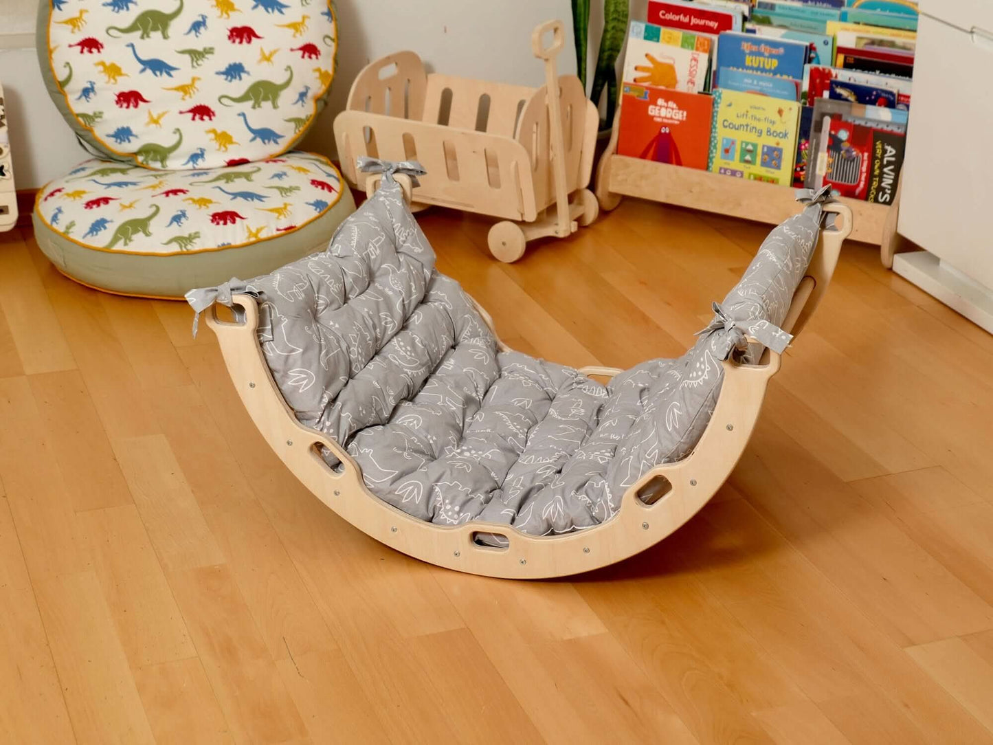 Climbing Arch/Rocker with Pillow & Ramp / Medium Size