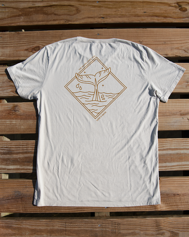 Sand unisex T-shirt with gold whale “love back” diamond graphic on the back
