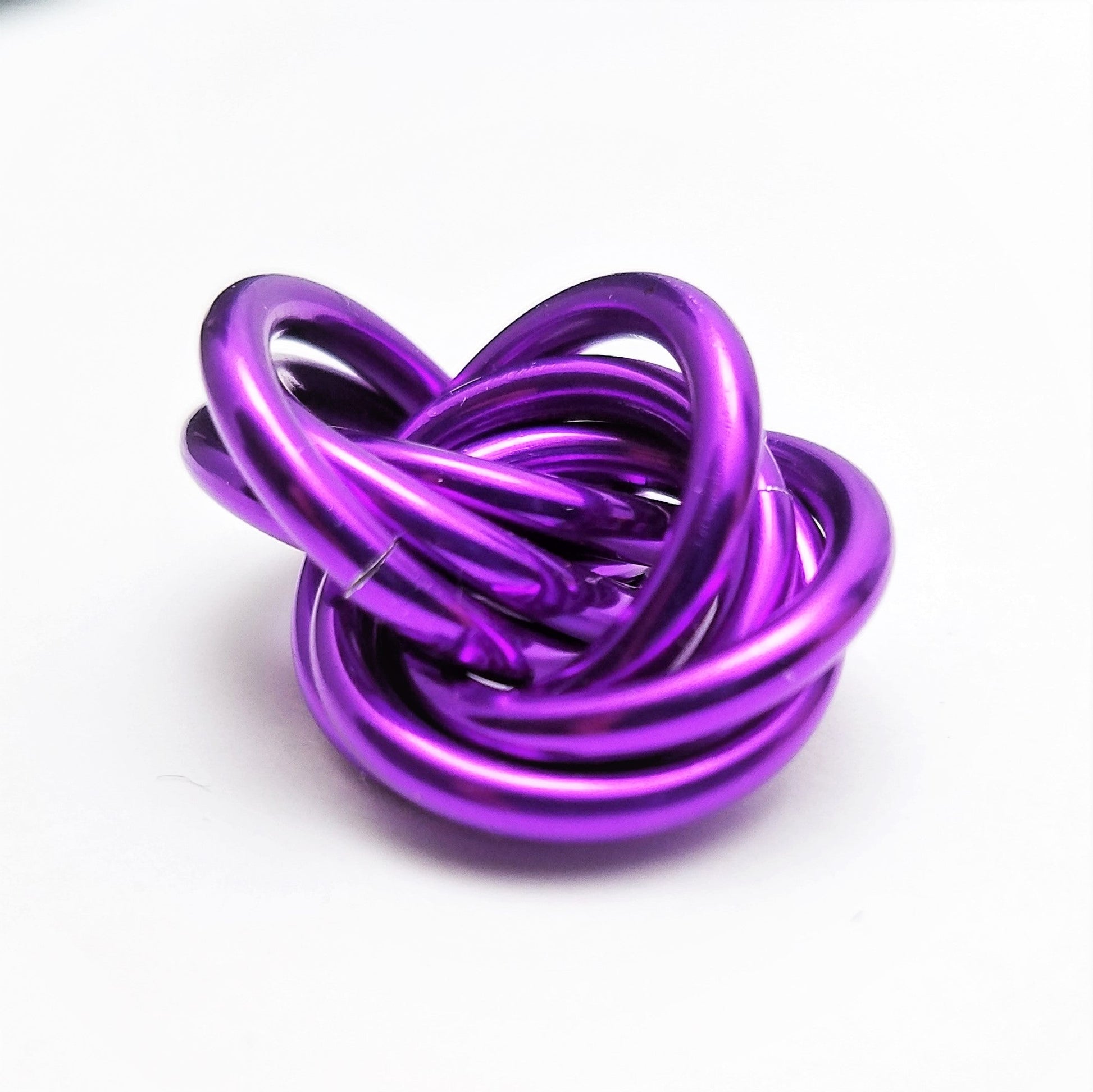 Möbii® SOLID Color Collection: Stress Ball, Stim Fidget Ball Desk Toy Steel Lynx