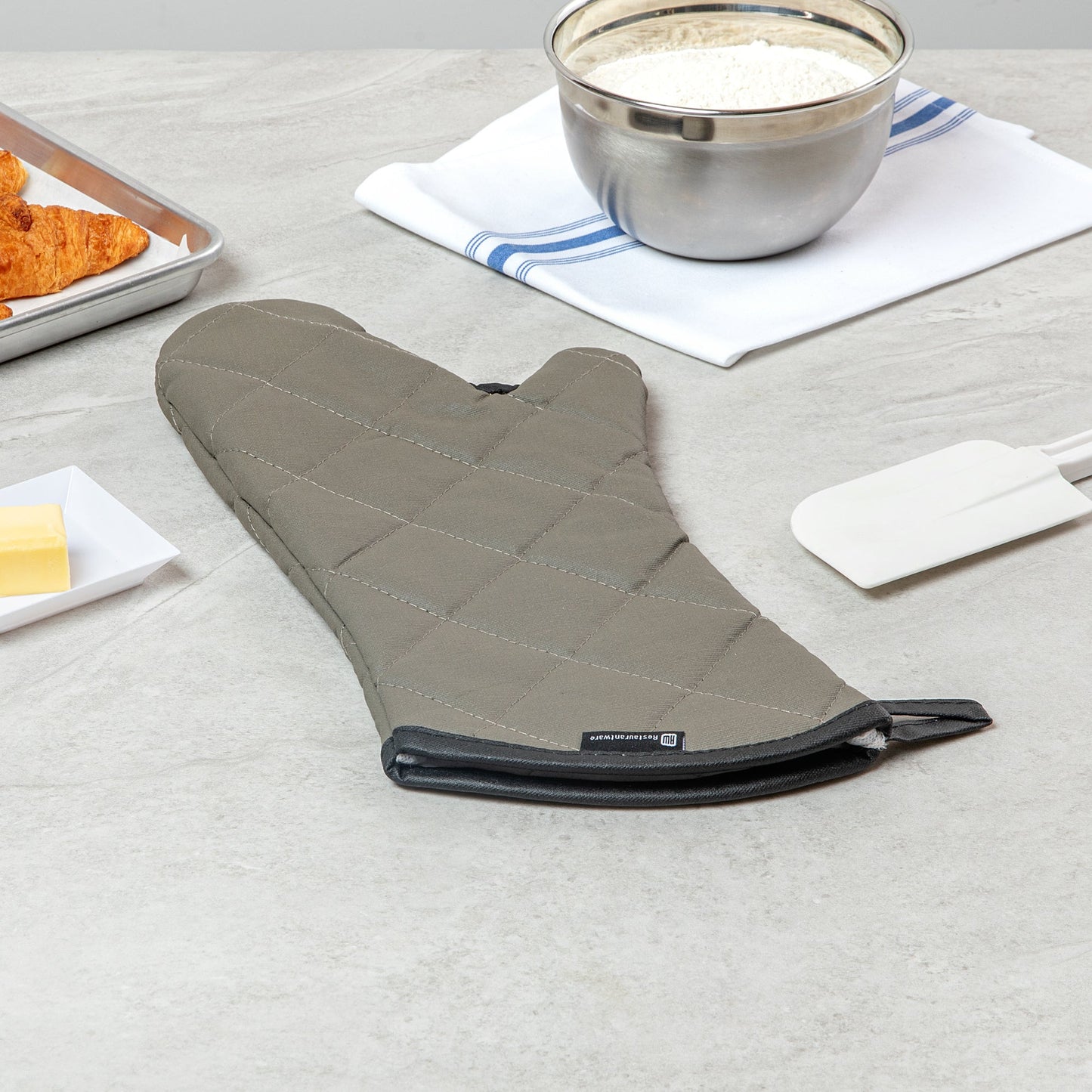 RW Threads Gray Cotton Oven Mitt - Flame Retardant, with Thumb Guard - 17" x 8" x 1/2" - 1 count box