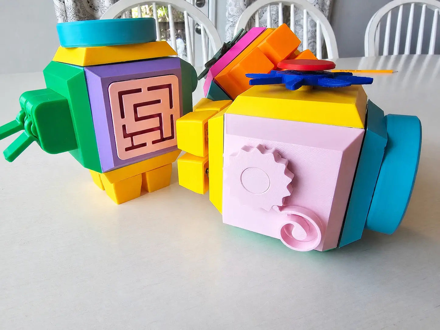 The Tween Space Modular Fidget Cube — Swappable Sensory Toy | 4 Inch Main Street Collective