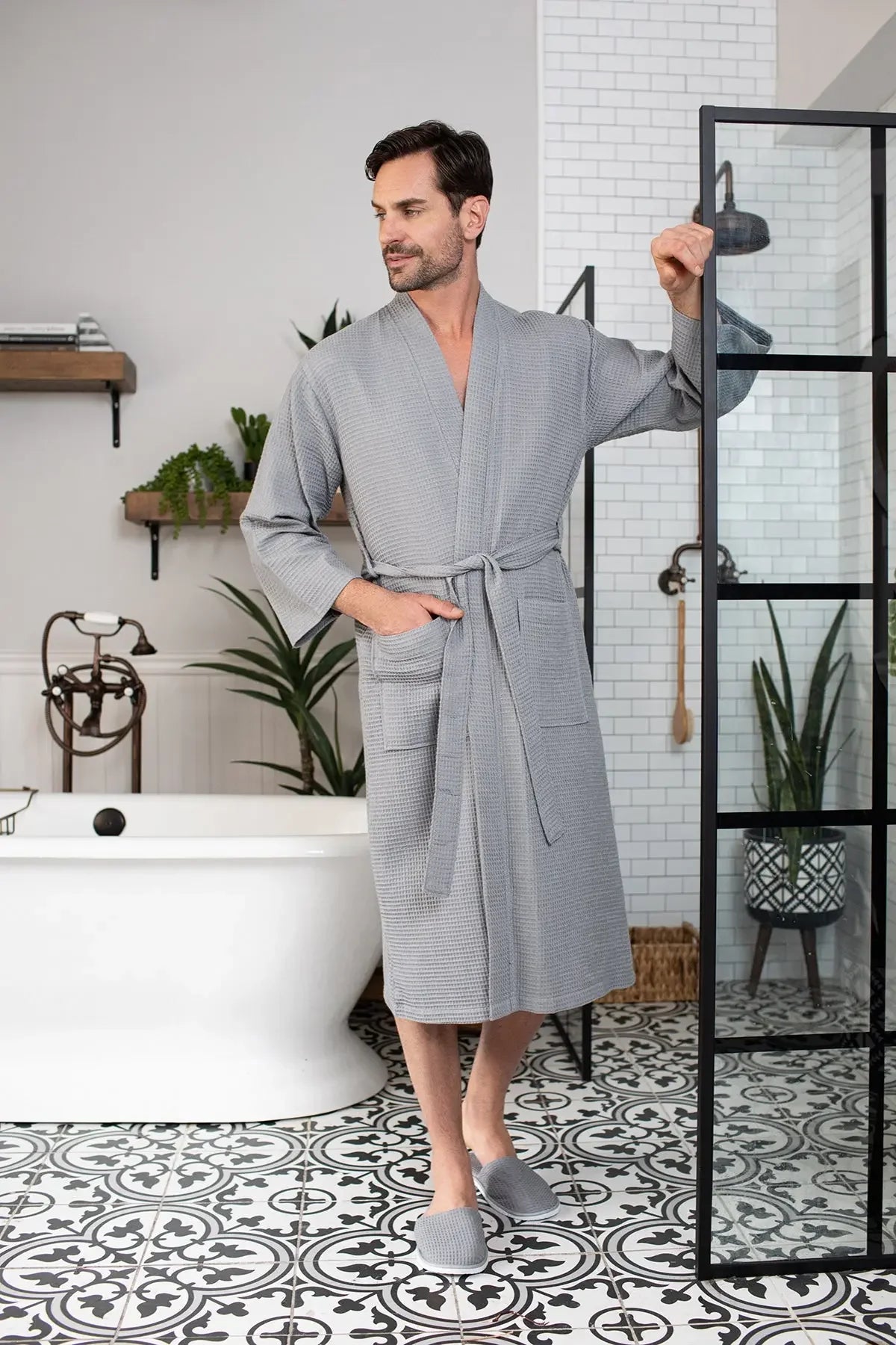 Men's waffle bathrobe, light grey, tie belt, V-neck, long sleeves, knee length