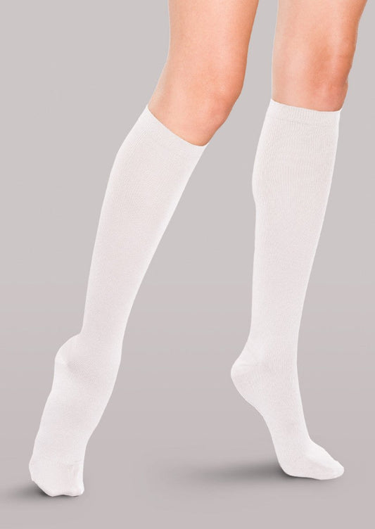 Therafirm mild support ribbed compression trouser socks, white